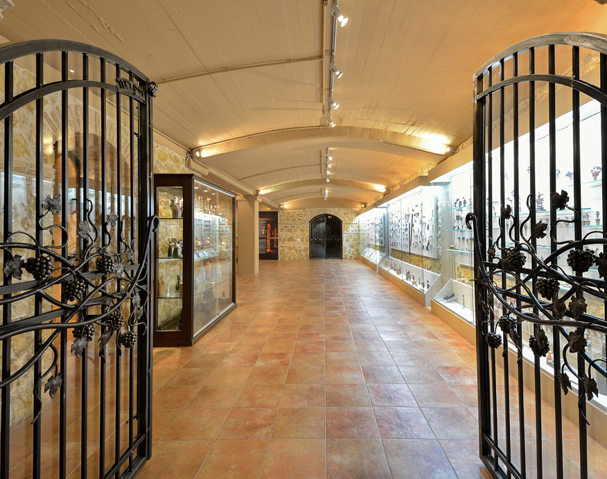 Domaine CostaLazaridi-Museum-VisitMuseum